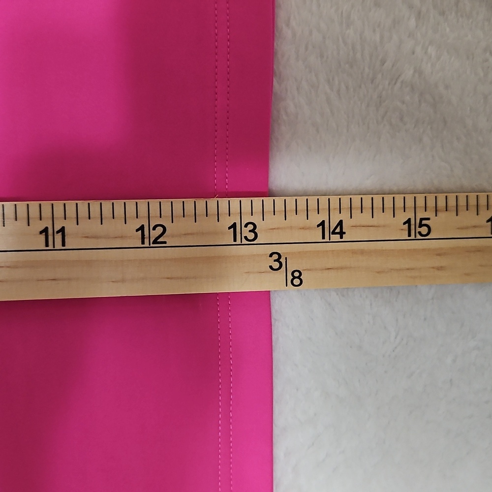 Under Armour Pink Athletic Tank Top Cropped Performance - Picture 9 of 9